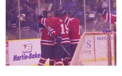 Tomahawks Cruise to 5-1 Victory