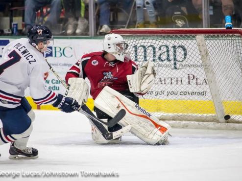 Tomahawks Win Close Game in Shootout over Titans