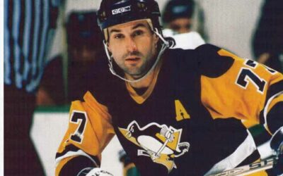 Tomahawks Welcome Paul Coffey to Drop Ceremonial Puck at Home Opener