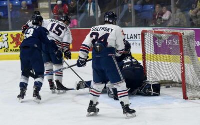 Phipps Shuts Out Knights in 2-0 Hawks Win