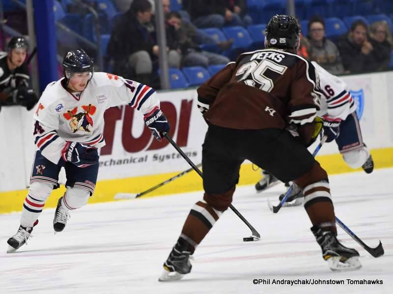 Tomahawks edged by Brown Bears in shootout