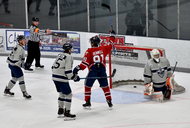 Tomahawks Sweep Knights with 5-1 Win
