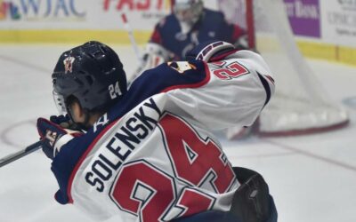 Rebels Snap Tomahawks Winning Streak with 4-1 Win